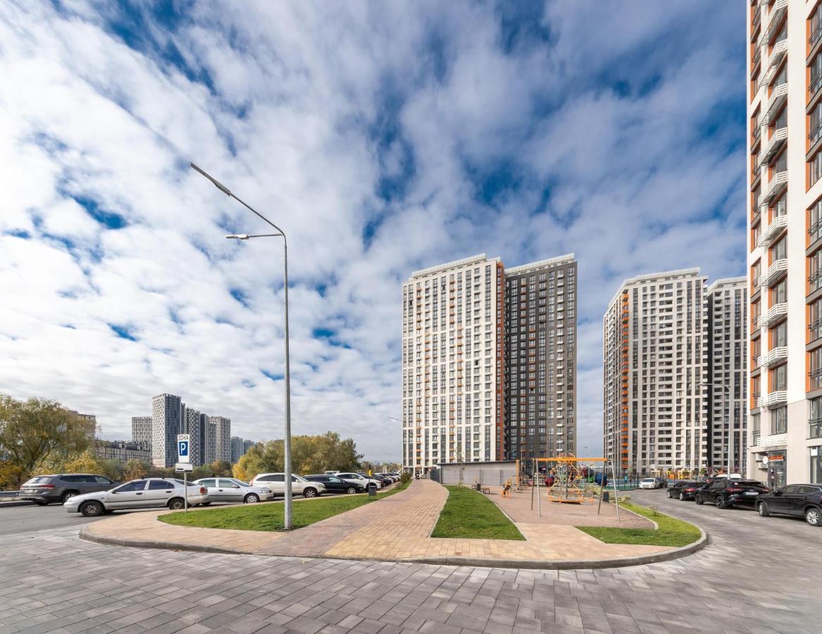 Лучшие Апартаменты В Жк Seven Днепровская Набережная Осокорки Kiev Buitenkant foto